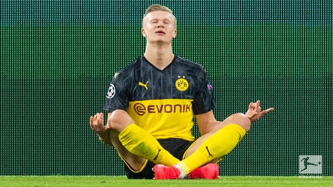 吃球